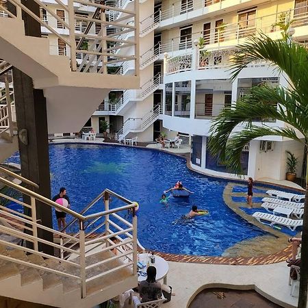 Kandi Resort-Type Spacious 1 Bedroom With Netflix And Free Housekeeping Angeles Exteriör bild