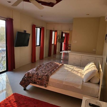 Kandi Resort-Type Spacious 1 Bedroom With Netflix And Free Housekeeping Angeles Exteriör bild