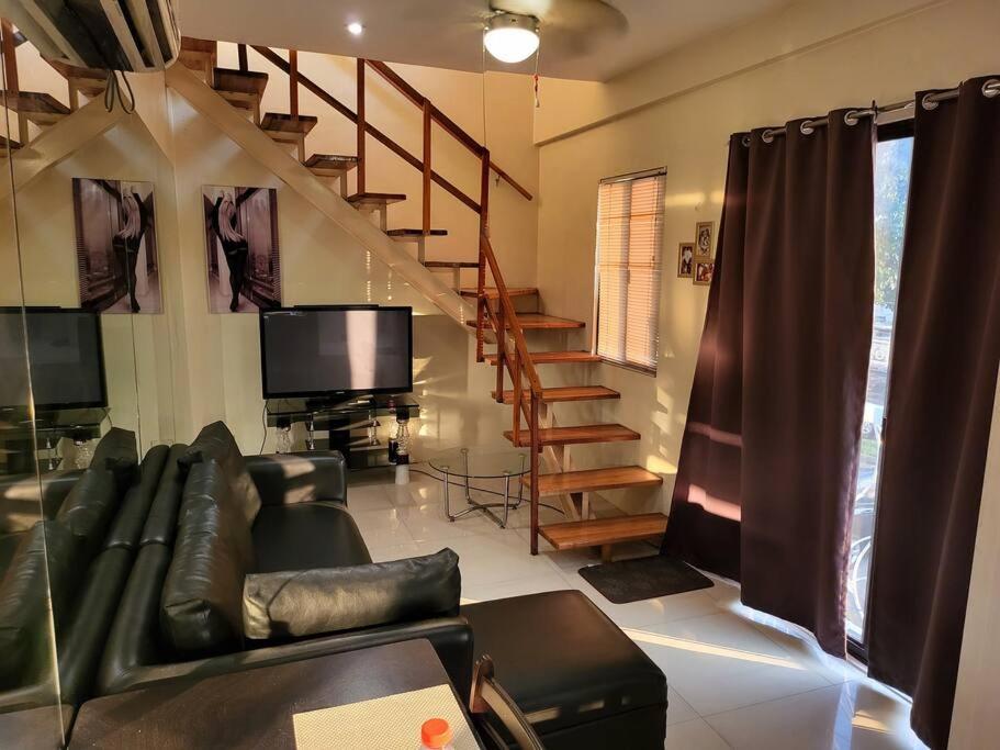 Kandi Resort-Type Spacious 1 Bedroom With Netflix And Free Housekeeping Angeles Exteriör bild